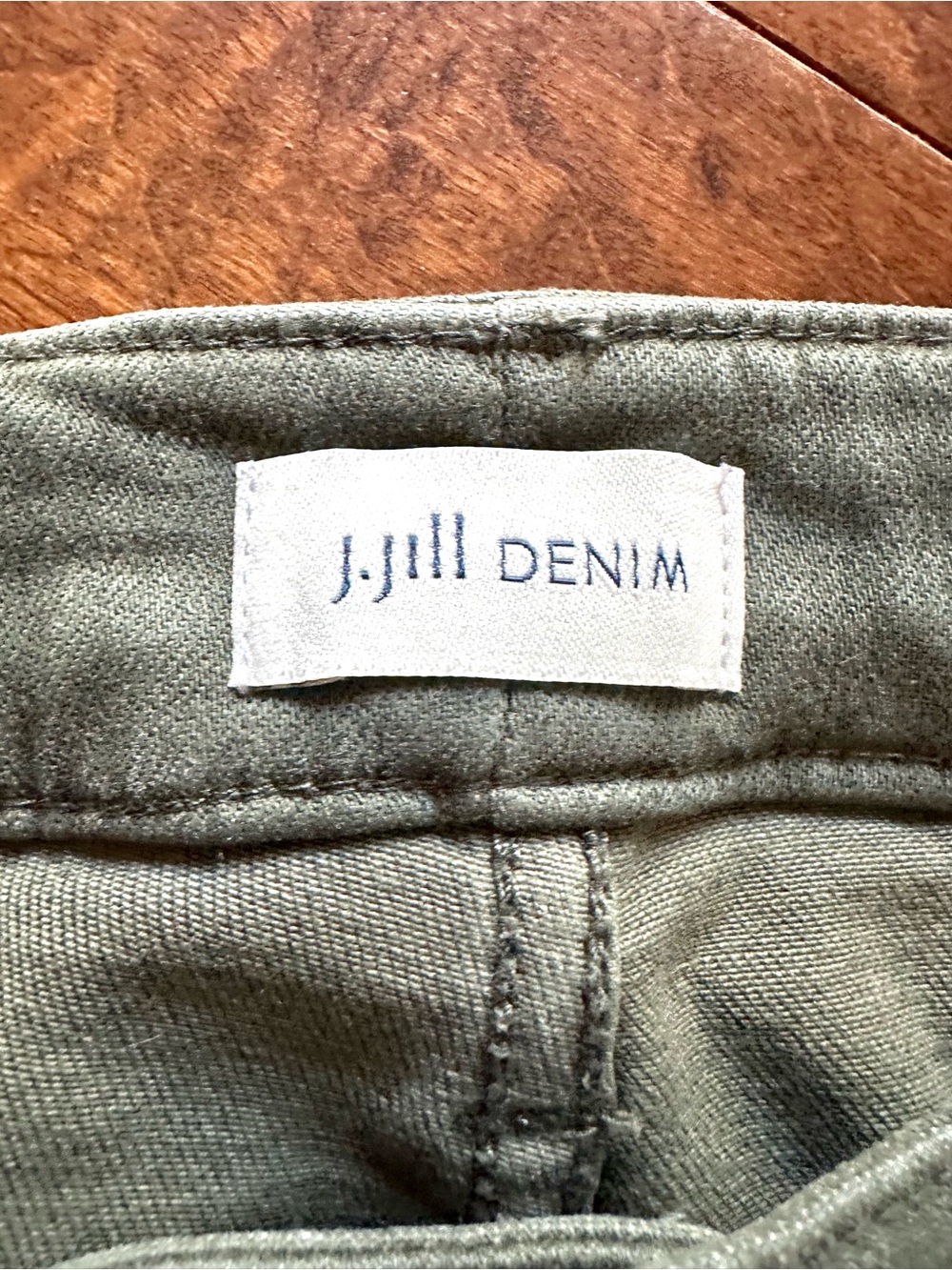 J.Jill Boyfriend Straight Leg Ankle Jeans Olive Green Size 12R - Picture 4 of 9